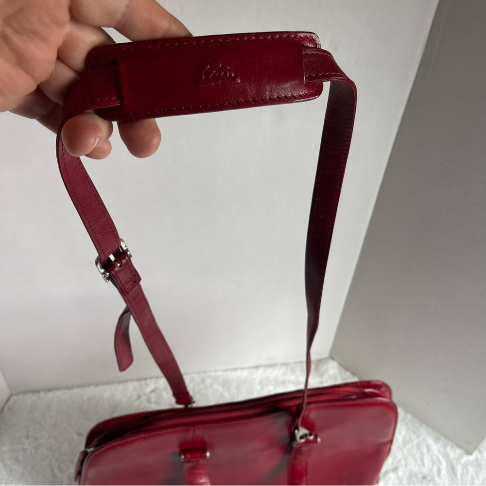 Classic Ladies Tony Perotti Briefcase, Laptop Bag. Red Leather. Gently Used. - Picture 15 of 15